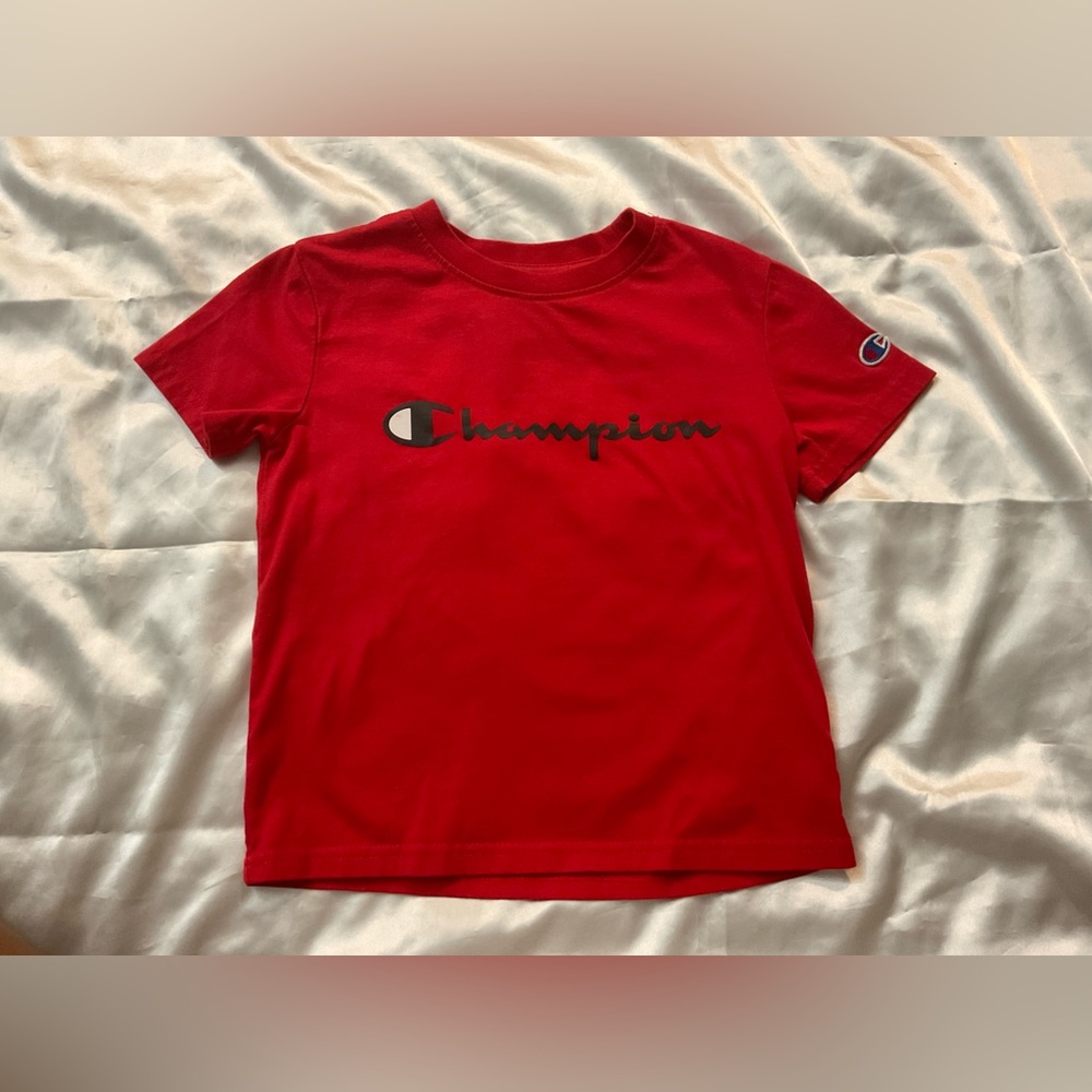 Champion t-shirt